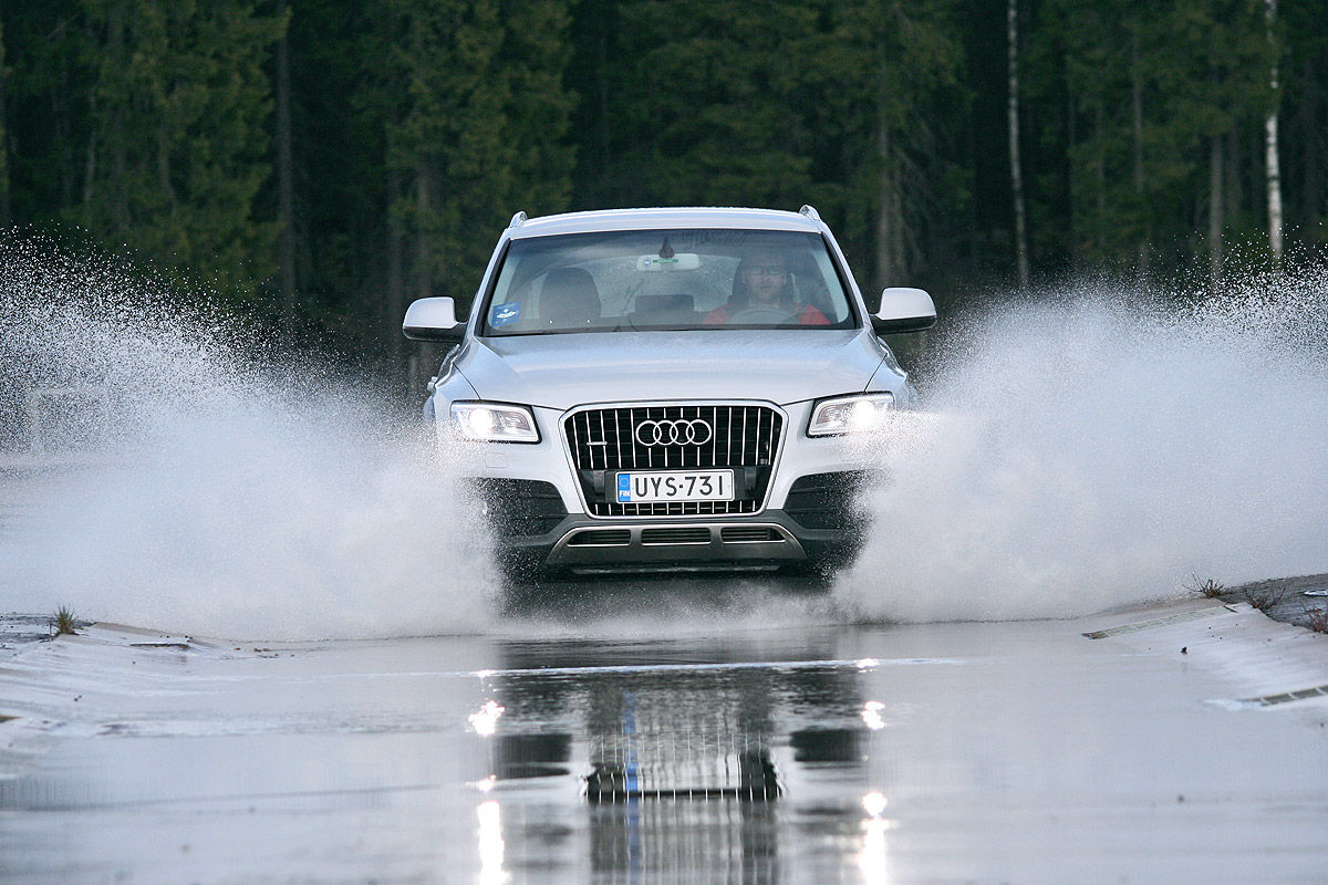 AutoBild тестирует зимние шины для полноприводных автомобилей